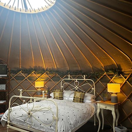 Sunbank Yurt Hotel คลางกอซเลน ภายนอก รูปภาพ