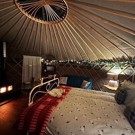 Sunbank Yurt Hotel คลางกอซเลน ภายนอก รูปภาพ